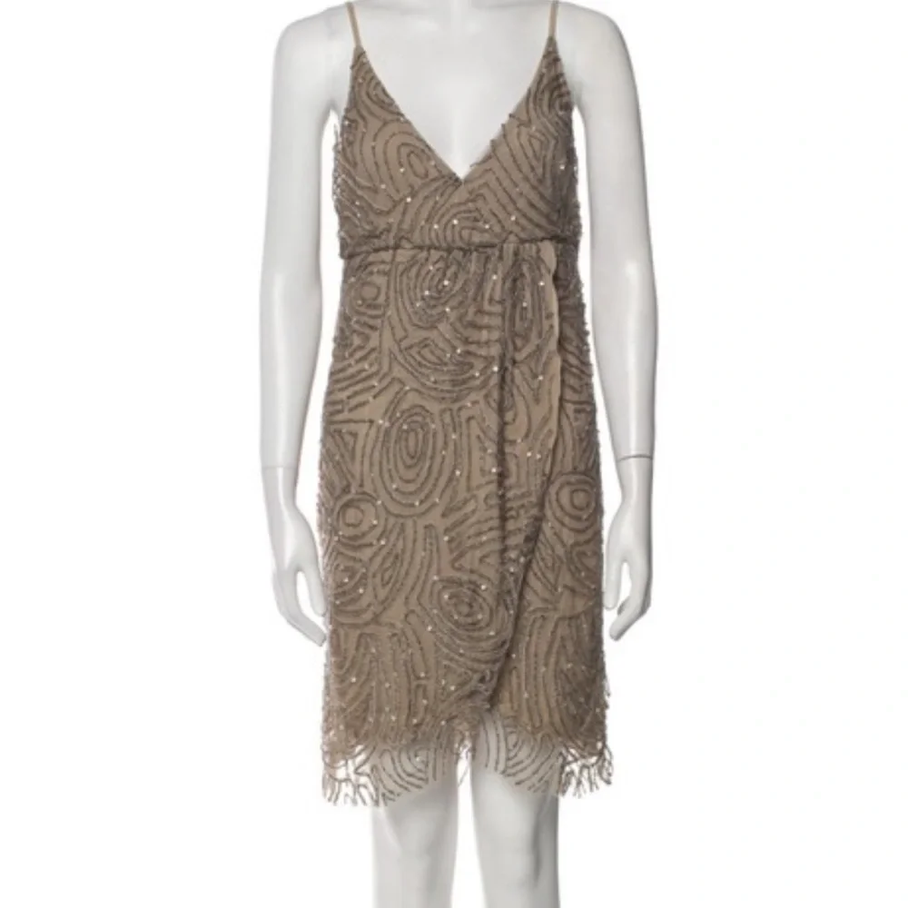 Alice + Olivia Tan Beaded Mini Dress cocktail size xs - Picture 1 of 9